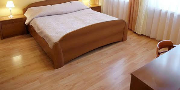 Hotel Dream Trnava Eksteriør billede