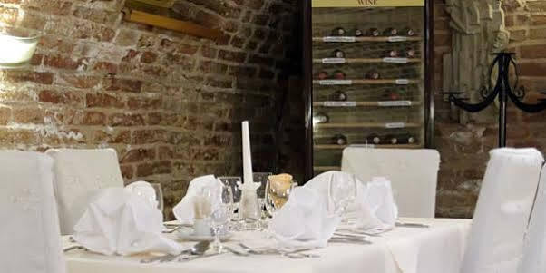 Hotel Dream Trnava Eksteriør billede